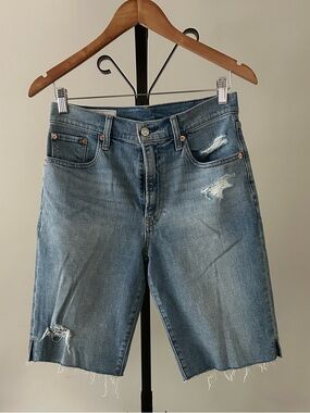 GAP 9” Distressed Mid Wash Denim Bermuda Shorts High Rise, Size 27.